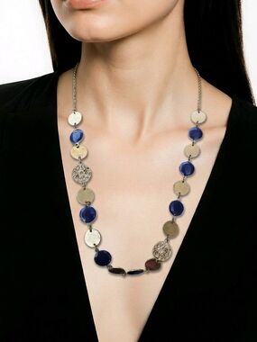 Charming Charlie blue and gold plated vintage necklace